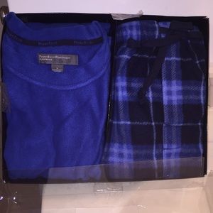 Perry Ellis sleepwear